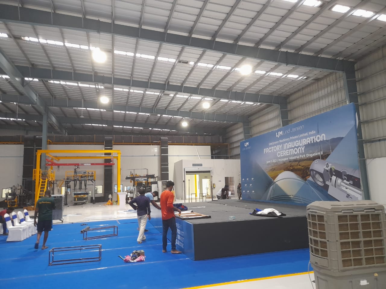 Cold storage facility for food products