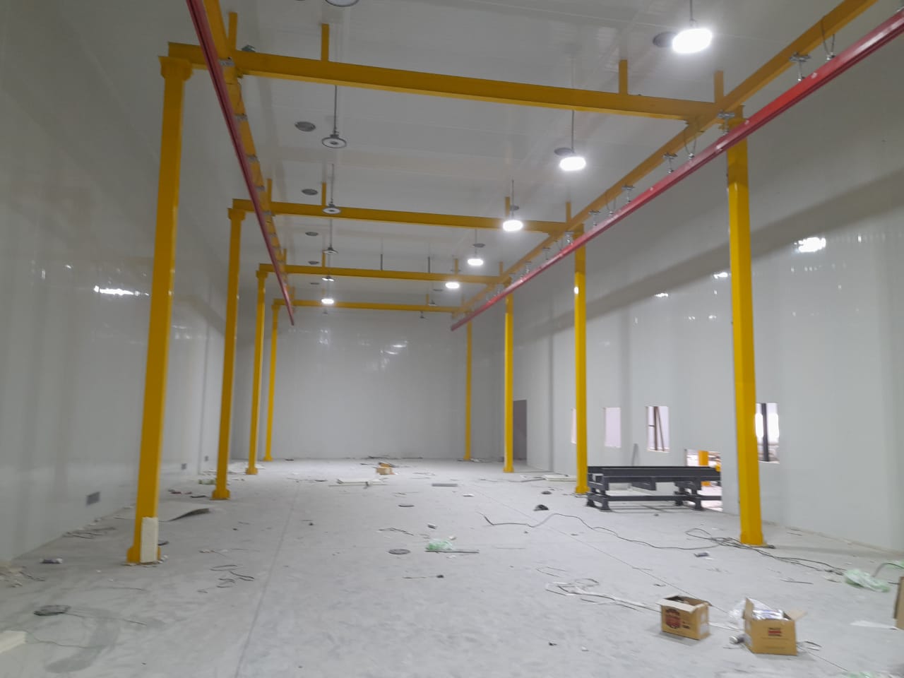 Cold storage facility for food products